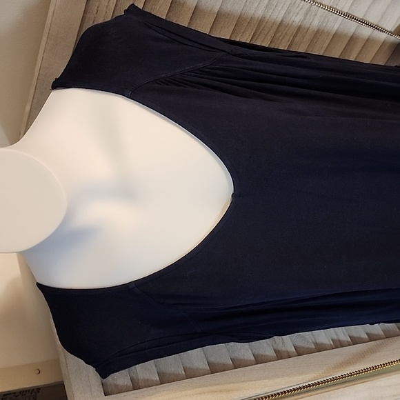 Ladies sleeveless blouse - Picture 2 of 7